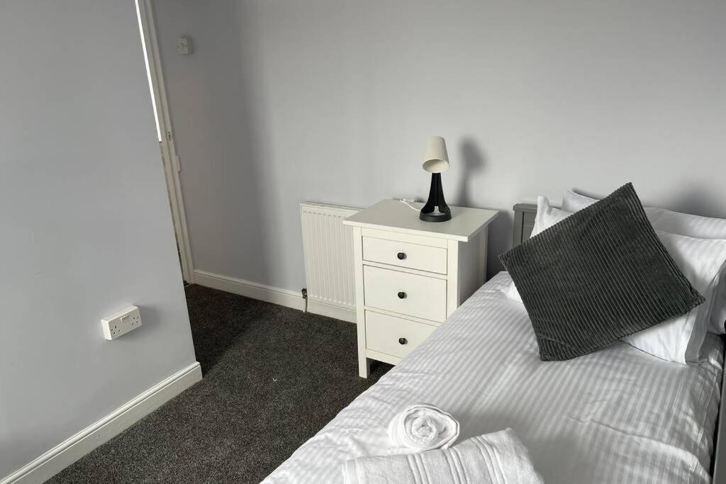 Victoria House, Beautiful Swanage Stay! Ulwell ภายนอก รูปภาพ